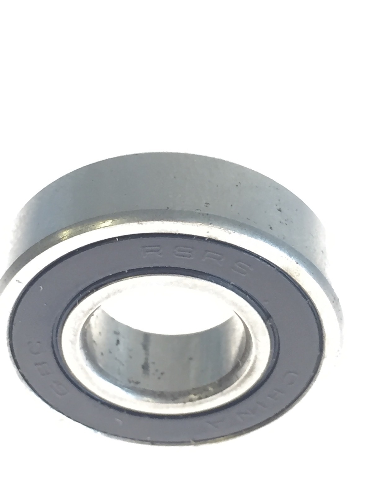 NEW General Bearing Corporation Z99R8 Shielded Roller Ball Bearing, (H80)