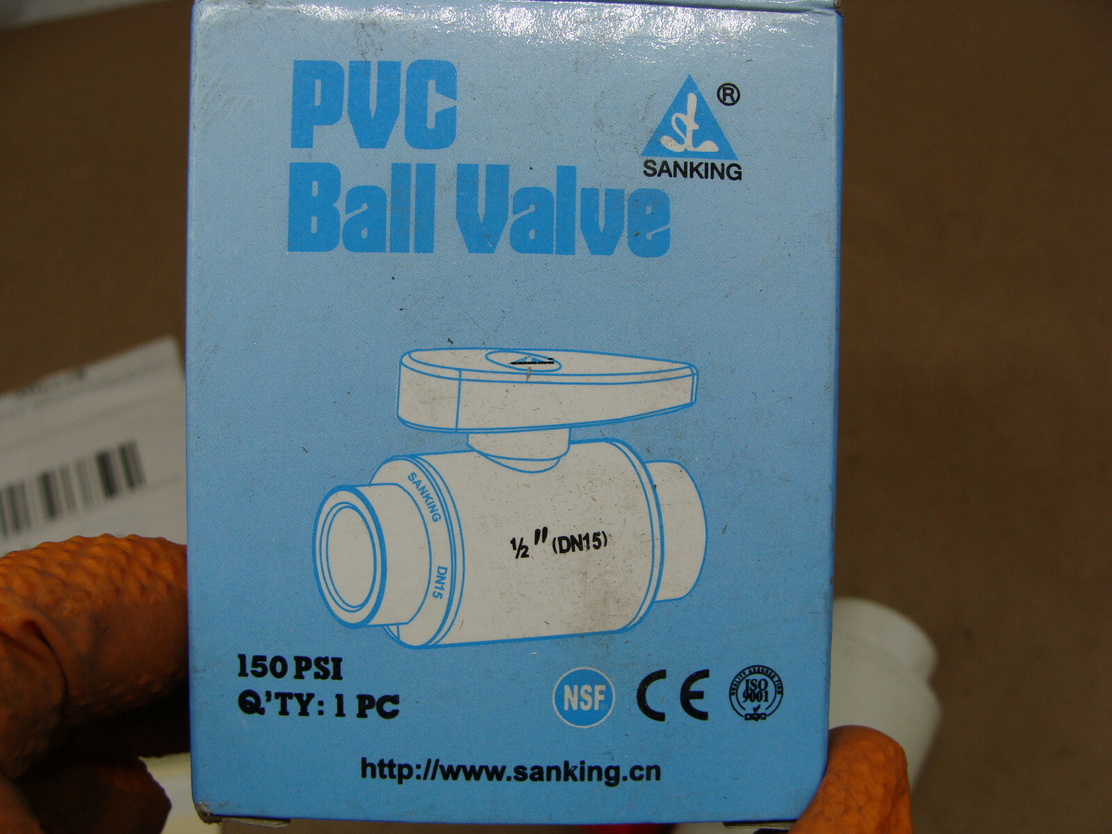 LOT OF 2 SANKING PVC BALL VALVES 1/2″ SOC X SOC SCHED 40 PVC