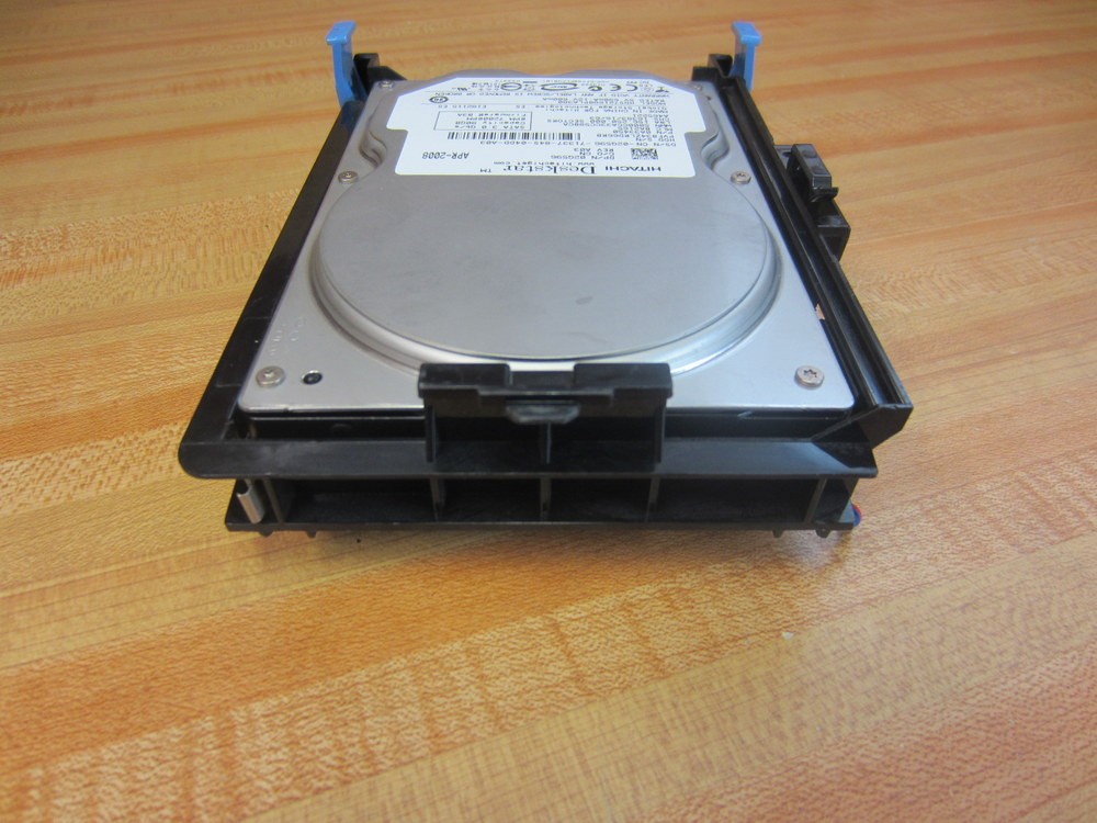 Hitachi 0A33450 Deskstar 3.5″ 80GB 7200 SATA Hard Drive