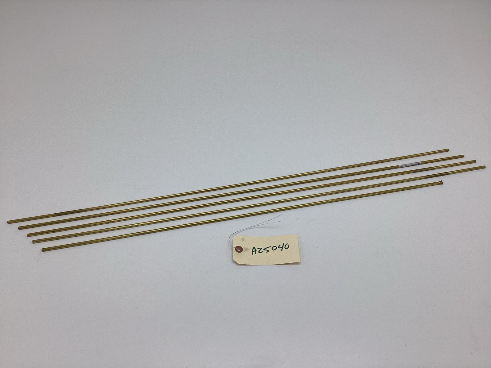 K & S PRECISION METALS 7/32, 5.56MM ROUND BRASS TUBE SET. LOT OF 5, #1148.