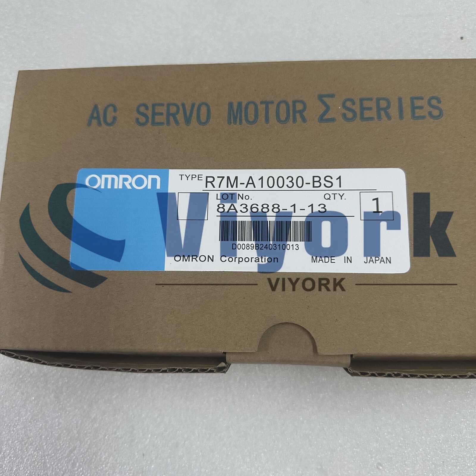 Omron R7M-A10030-BS1 AC SERVO MOTOR NEW