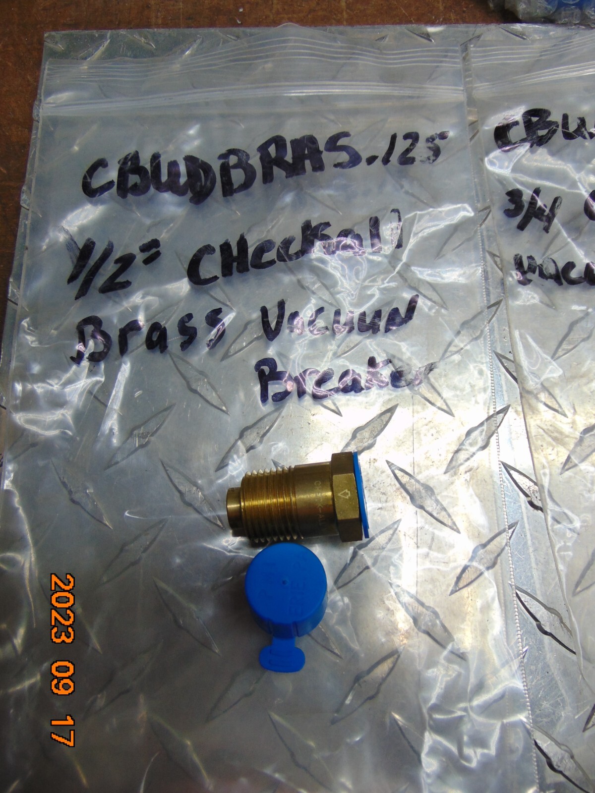 CHECK-ALL BUDBR 1/2″ BRASS VACUUM BREAKER