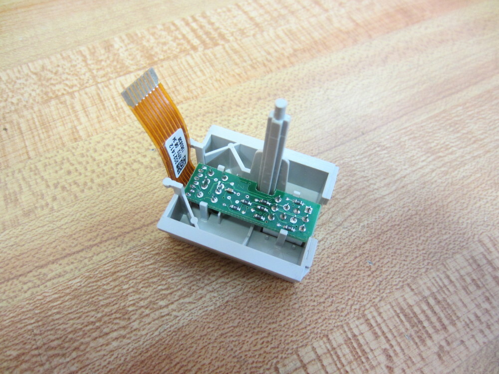 Sick 2021412 C4000 Receiver Display Module Board In Enclosure