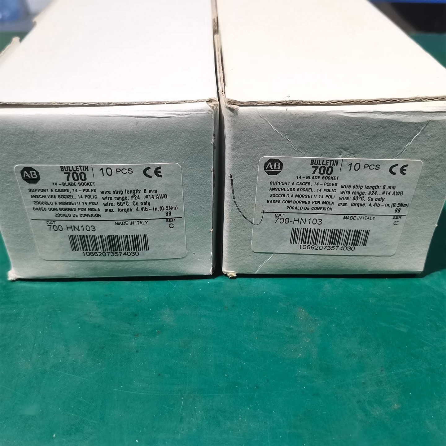 700-HN103 14 Blade Based Minature Relay Socket New Original 700HN103