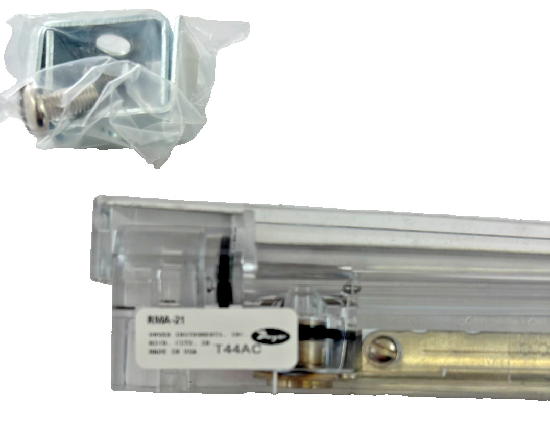 Dwyer RMA-21 Rate Meter Flow Meter 2″ Scale Industrial