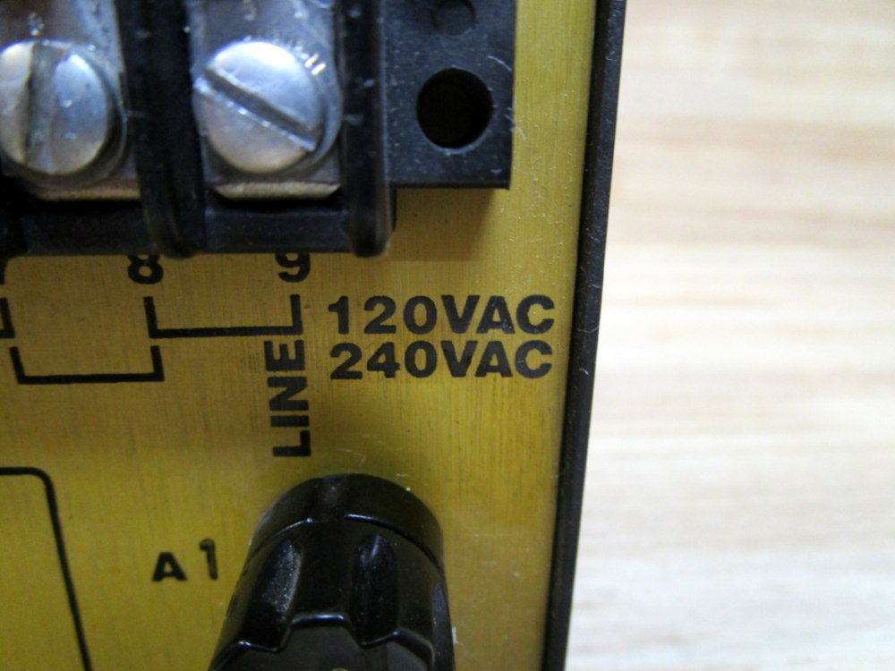 Elpac ELV25-5 Power Supply Missing Terminal Screw