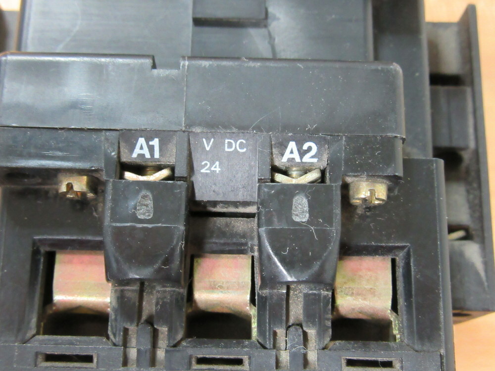 Asea Brown Broveri BE50 Contactor