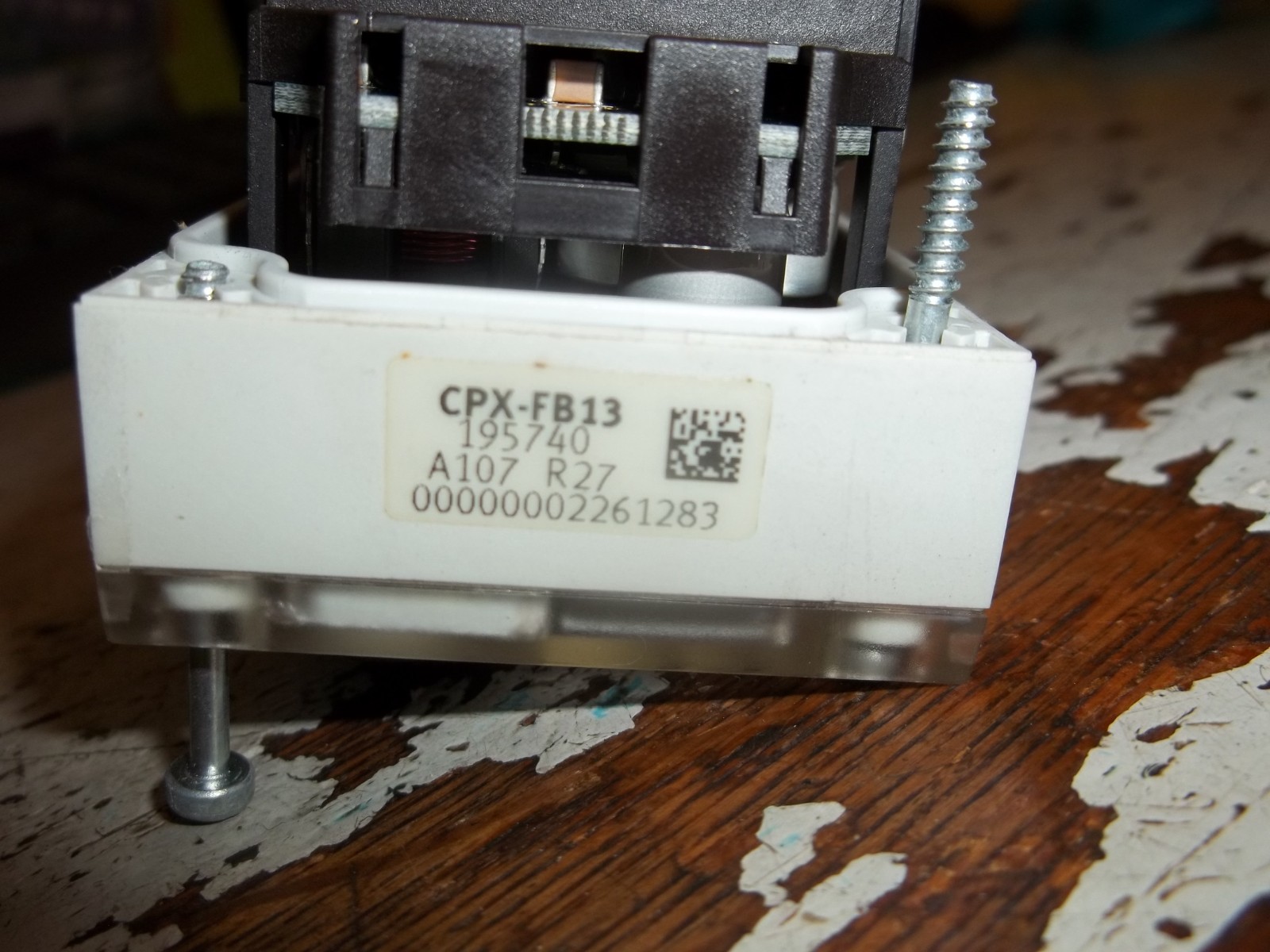 FESTO CPX-FB13 195740A107 R27 PNEUMATIC VALVE INTERLINKING BLOCK (WL20-1)