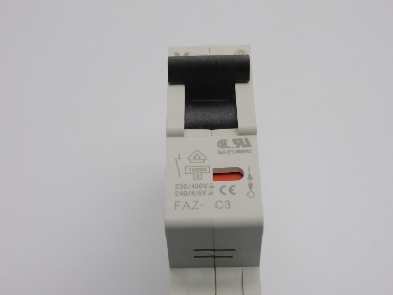 KLOCKNER MOELLER FAZ-C3 480VAC 3A (AS PICTURED) NSNP