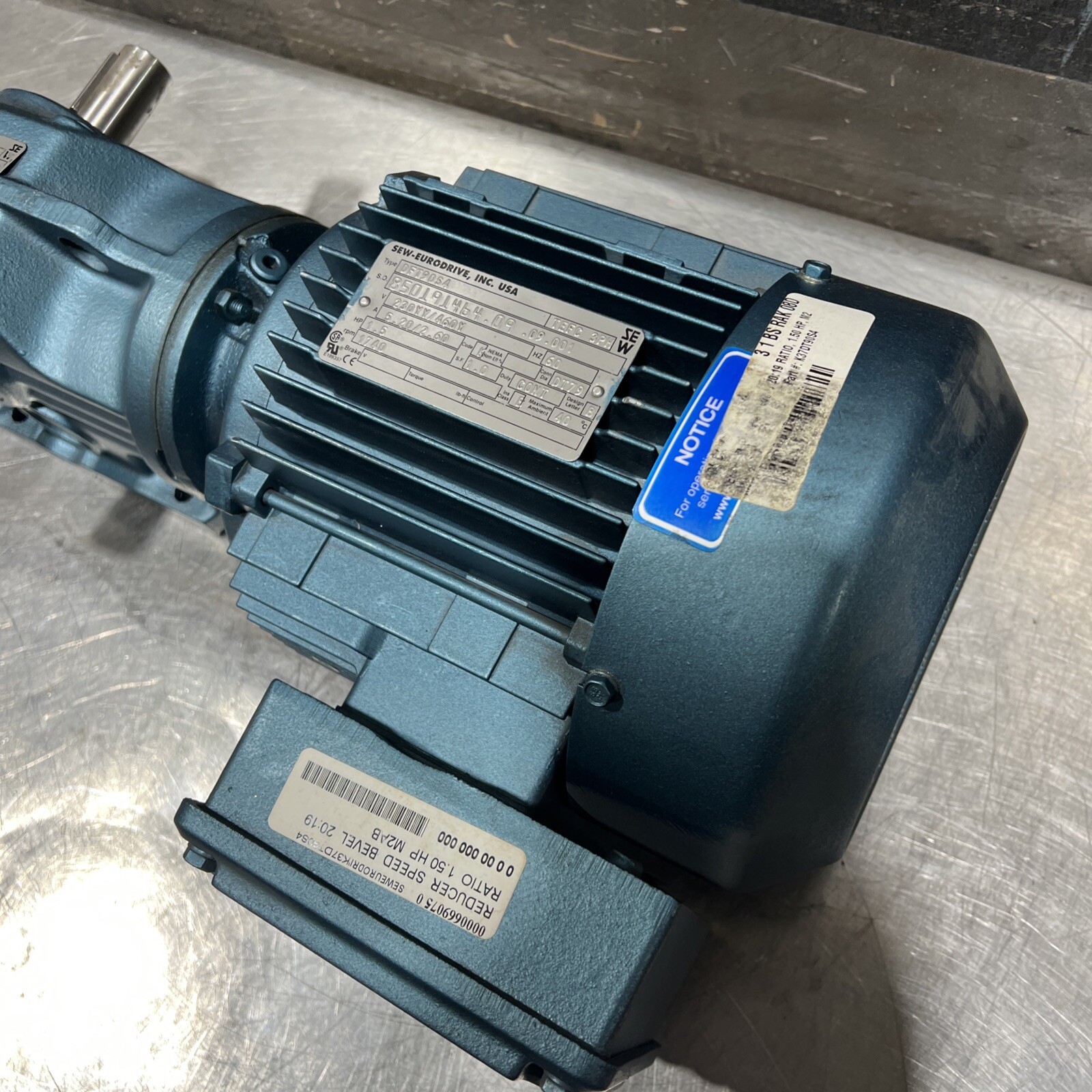 SEW-Eurodrive Motor DFT90S4 With Gear Box Nos Surplus