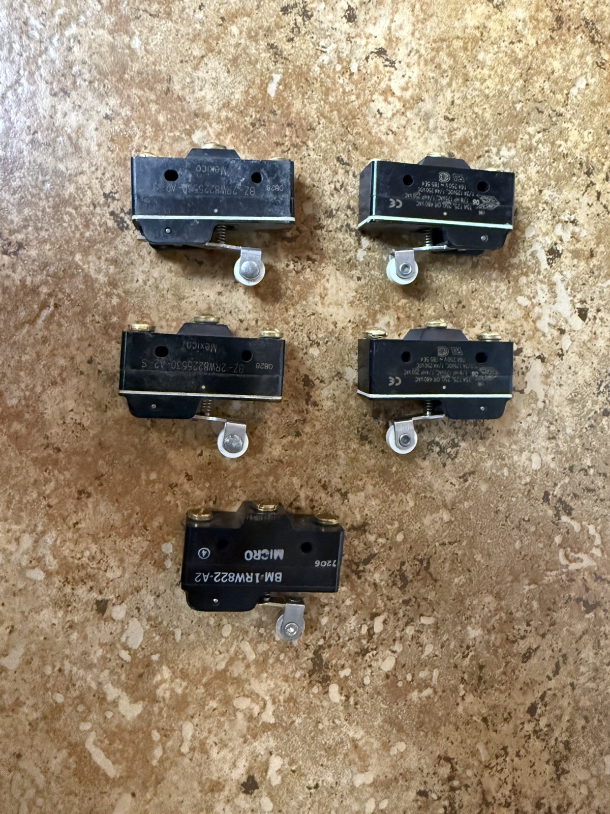 Micro Switch BZ-2RW822-A2 Honeywell Switch BZ2RW822A2 lot of 5