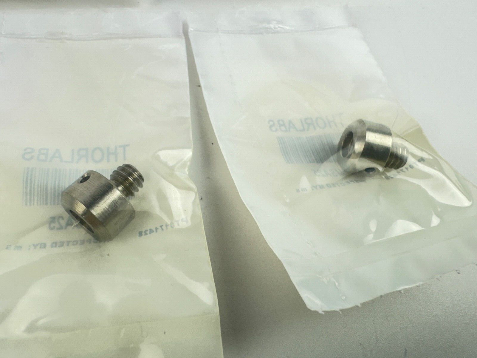 x4 Thorlabs MSA25 Mini-Series Adapter w External 1/4″-20 Threads & Internal 4-40