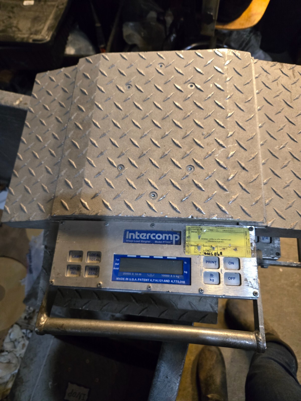 Intercomp PT300 wheel load scale 20,000 lb. portable complete Truck
