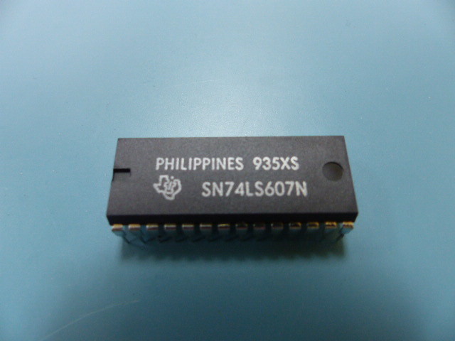 TI SN74LS607N Qty of 5 per Lot 74LS607 28 pin 600mil pkg Octal 2-to-1 Bus Mul