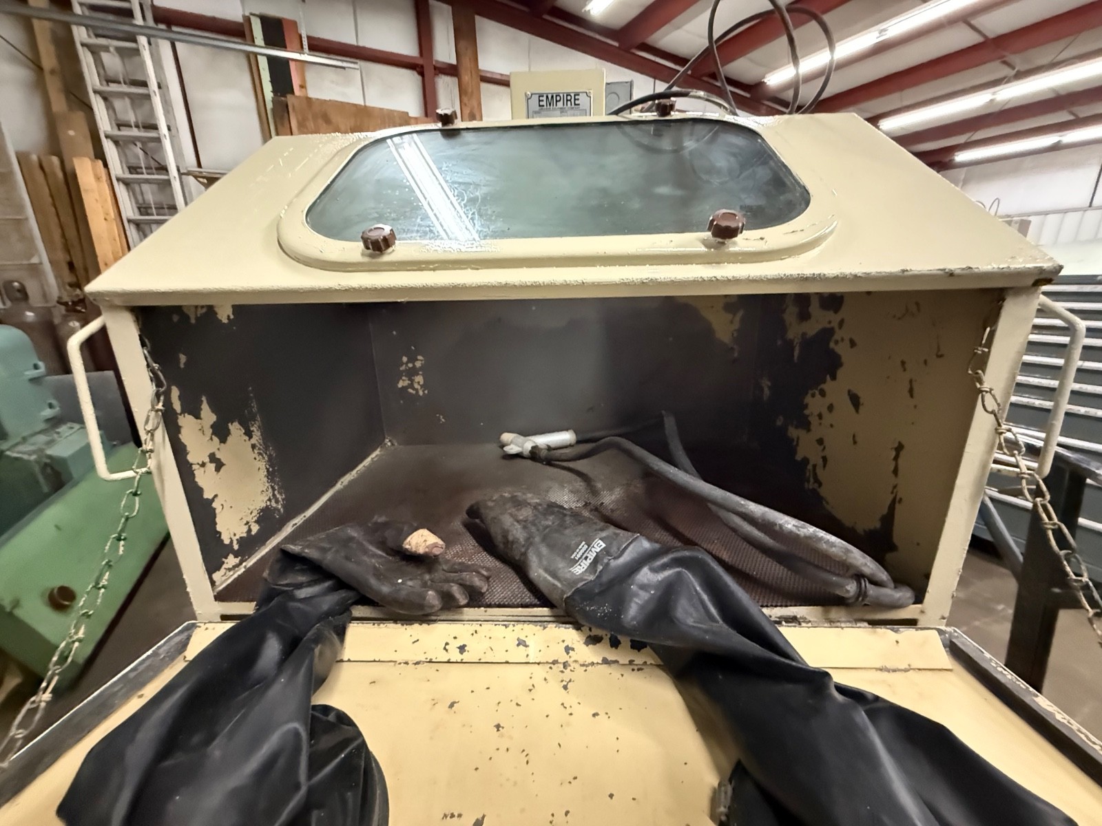 Empire EF-2436, Sandblast w/ DUST COLLECTOR, 120 VOLTS BLAST CLEANER