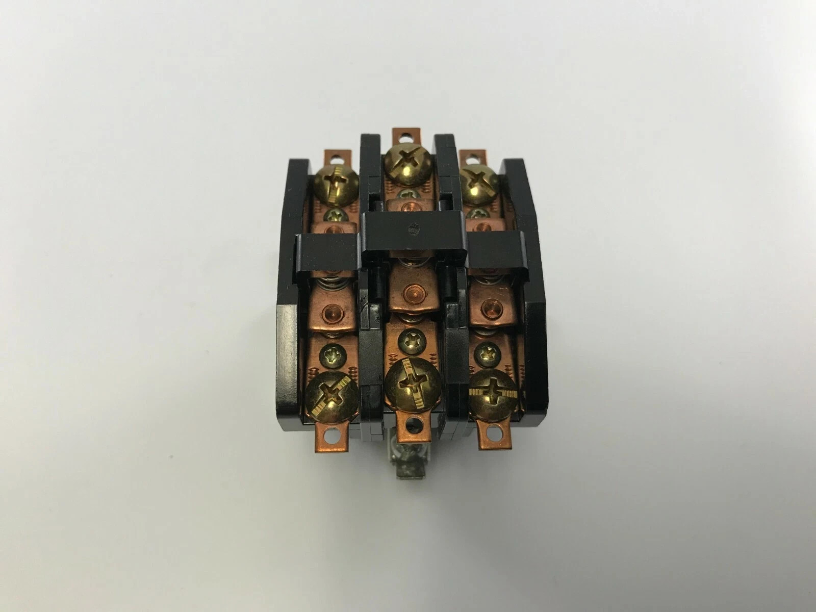 New Furnas Electric Contactor #M400910P