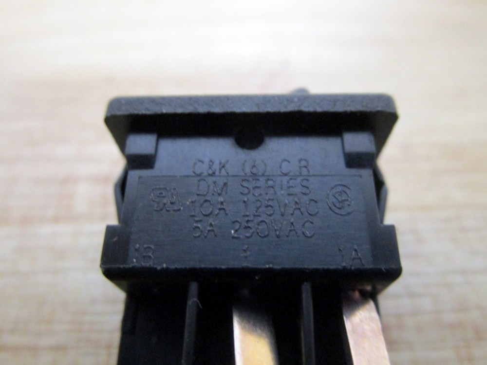 C & K T85 10E3 Switch T8510E3
