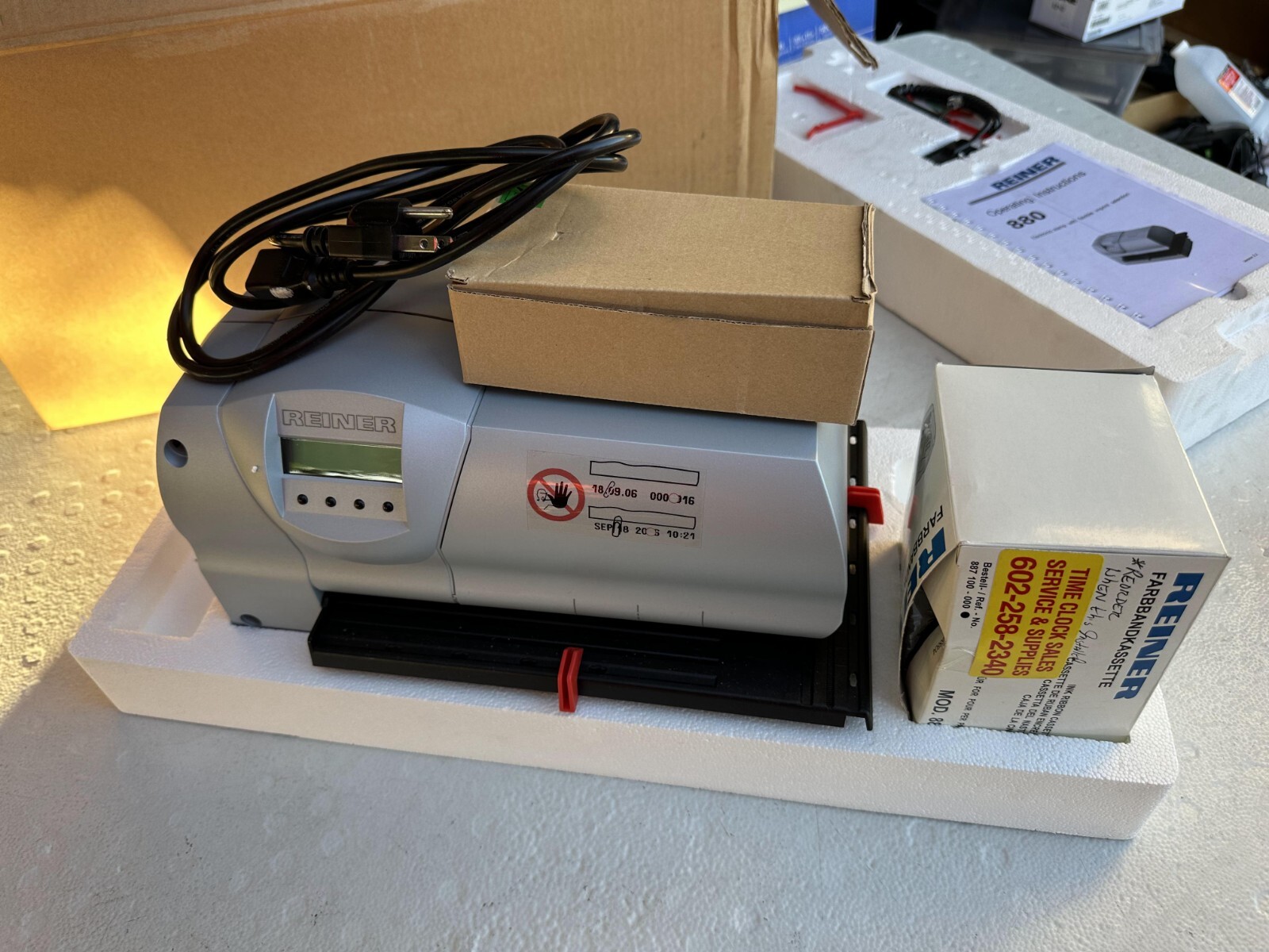 Reiner 880 electronic stamp with Genuine Ribbon Cartridge. Fast free shipping