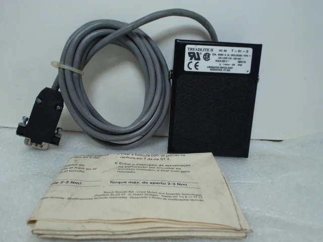 Linemaster Treadlite II T-91-S Foot Pedal Switch 15A 1/2HP 250VAC Loctite 986051