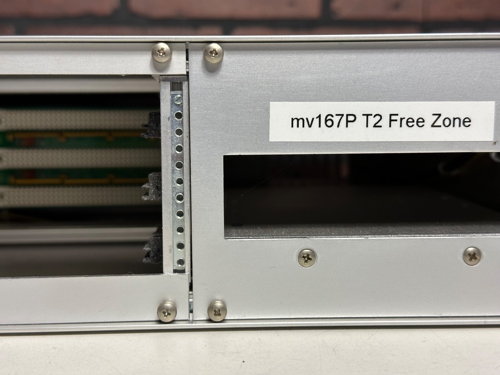 ELMA Rack-Mount 3-Slot VME Chassis w/ HD Provision 14V-0216-RDH03J12D-P150
