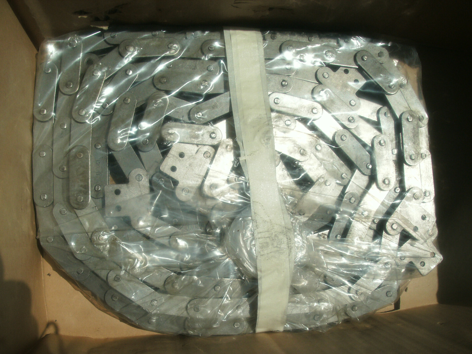 C2060H DOUBLE PITCH ROLLER CHAIN WITH SK-2 LINKS 42″ CENTER 208″/17 FT. OVERALL