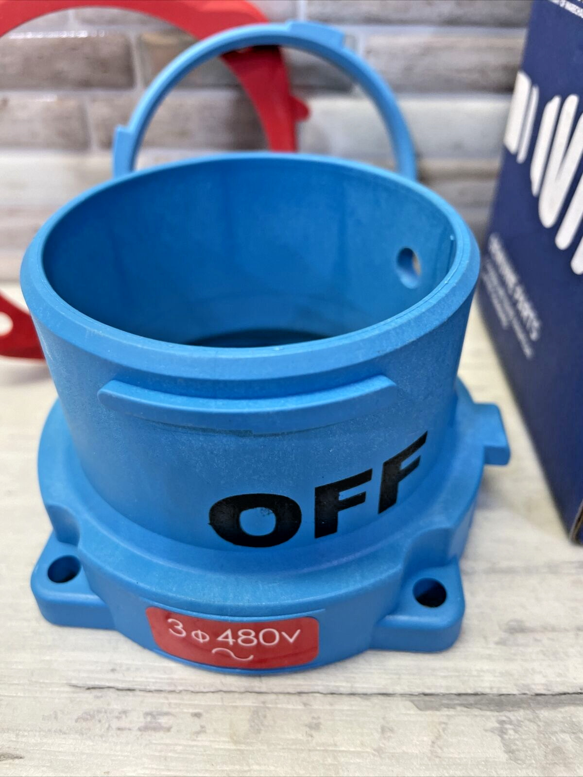 31-6A014-043 Meltric Plug Casing, 3P+G, 60A, Size 4, 480V, 25HP, Type 3R, DS60