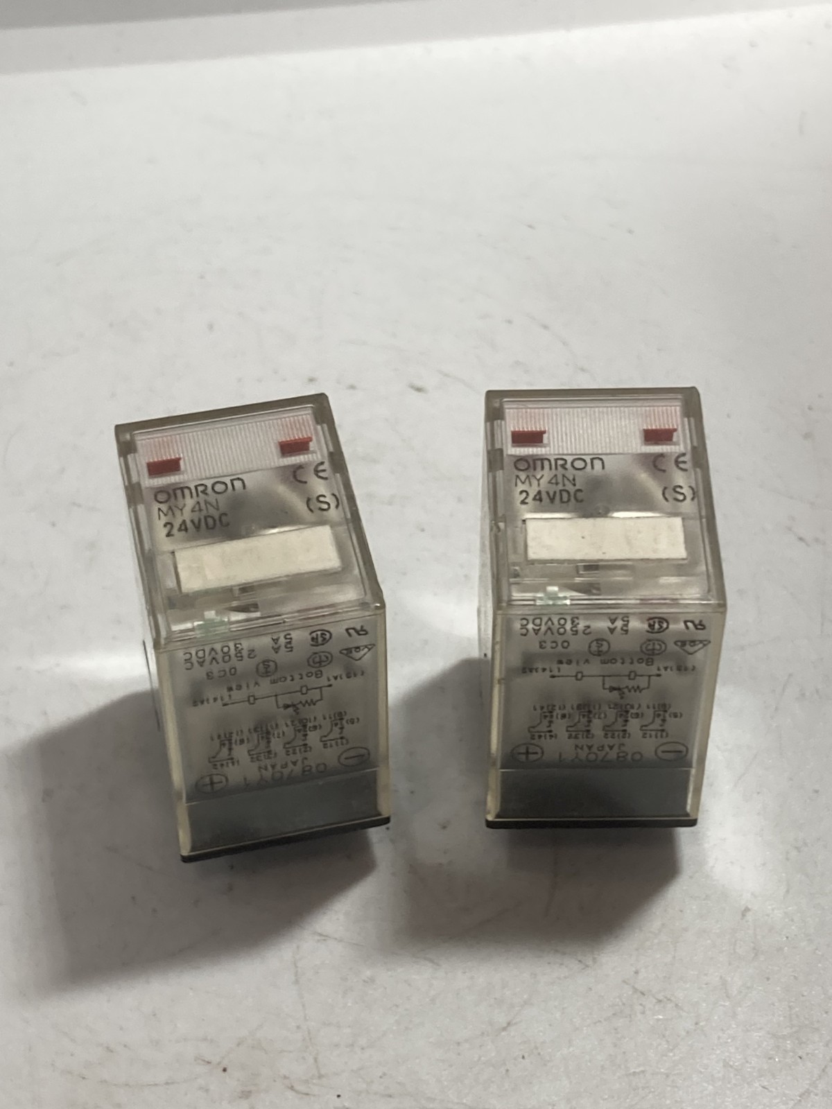 OMRON MY4N POWER RELAY 5A-250VAC 5A-30VDC (LOT OF 2)