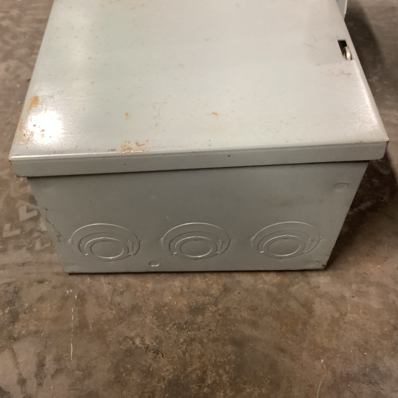 CUTLER HAMMER DH321NGK 30A HEAVY DUTY SAFETY SWITCH #805E91PR6*CO