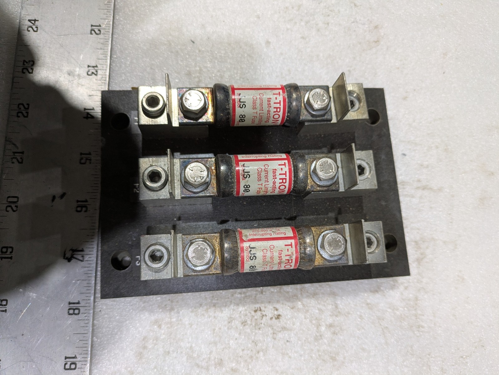MARATHON 6T100A3B FUSE-70 100A 600V CLASS T FUSE 200KA … FUSE HOLDER ONLY