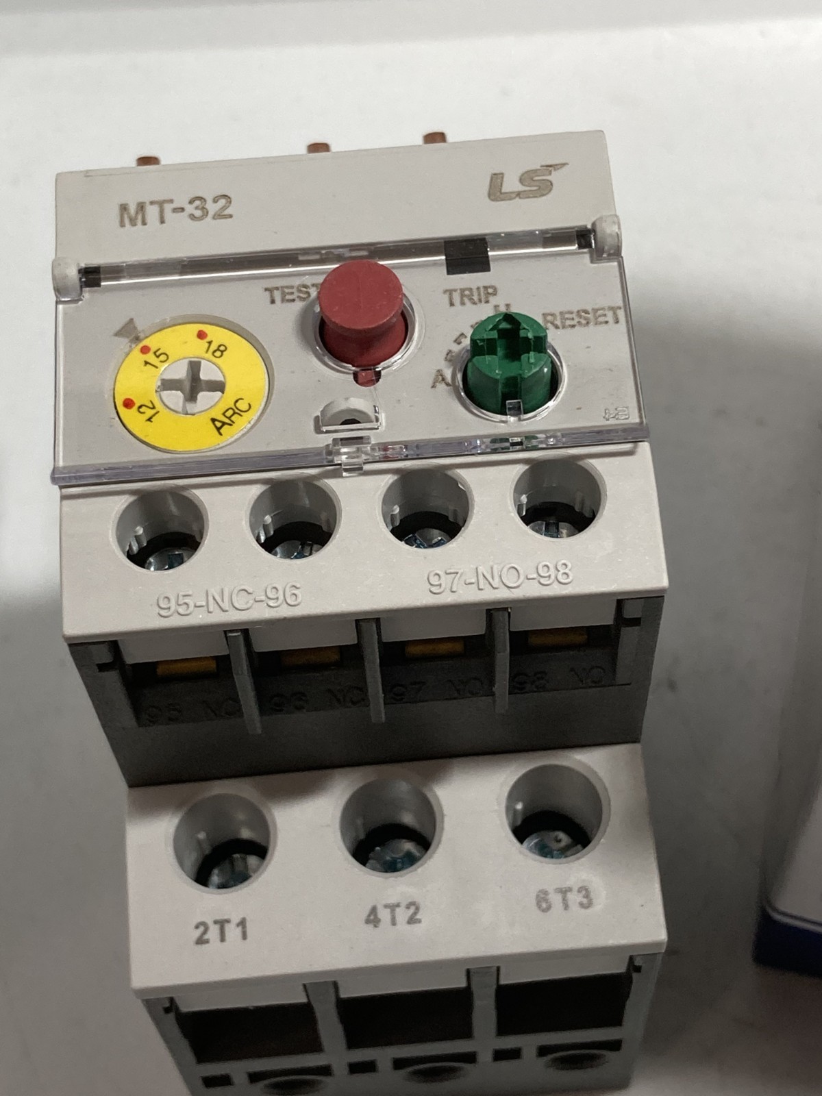 LS ELECTRIC MT-32/3D THERMAL OVERLOAD RELAY 15(12-18)A 120-600V 50/60HZ NIB