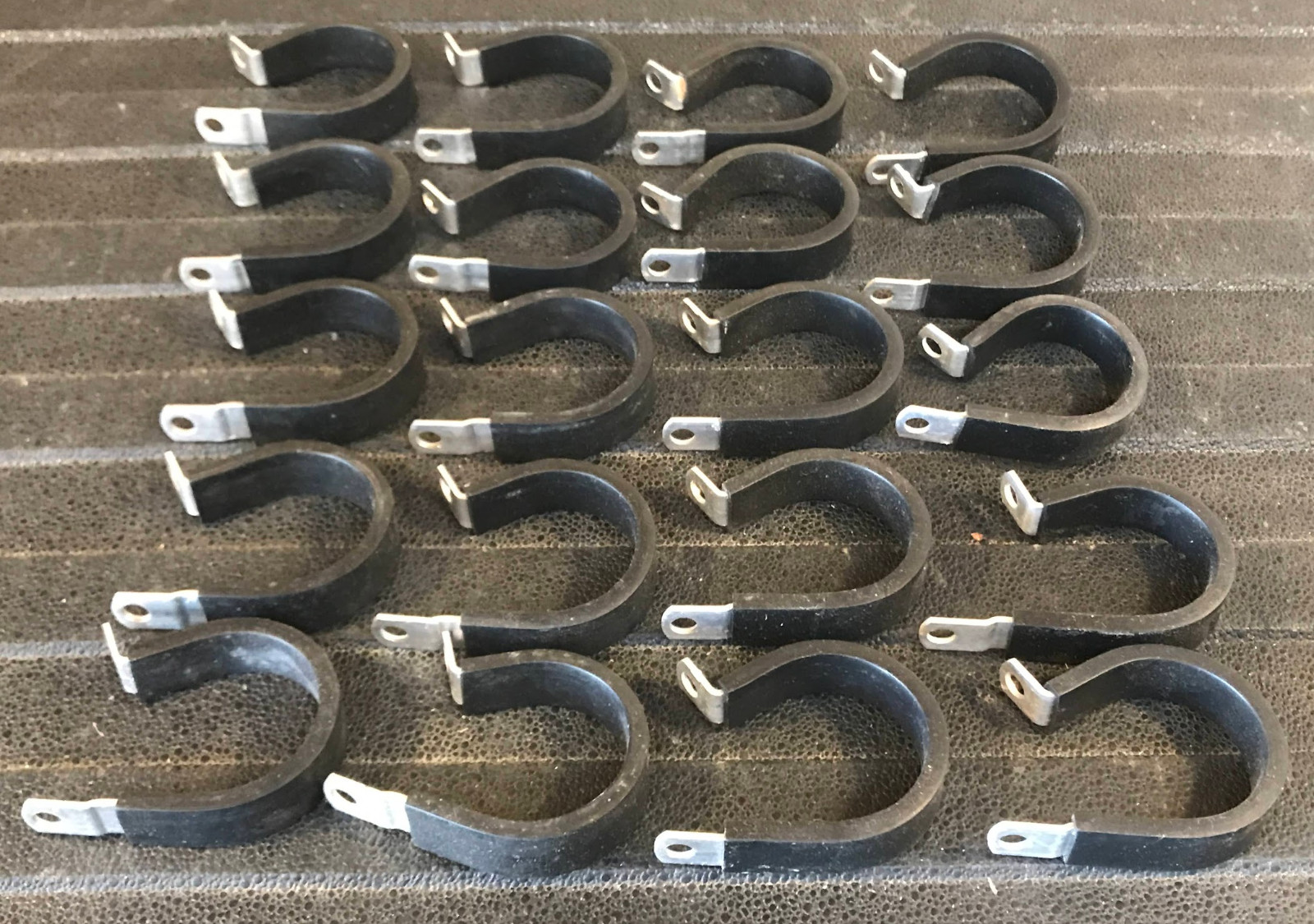 Umpco Adel Type Loop Clamp (20) – MS9352-21 – Aluminum / Rubber Insulation