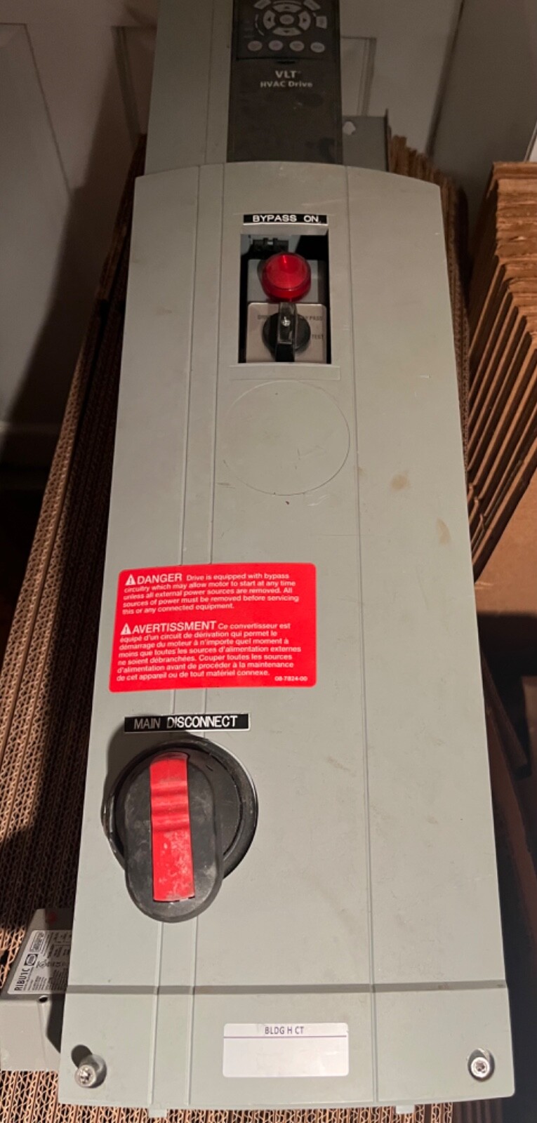 Untested Danfoss 174L1088 Industrial VLT HVAC Variable Frequency Drive Unit.