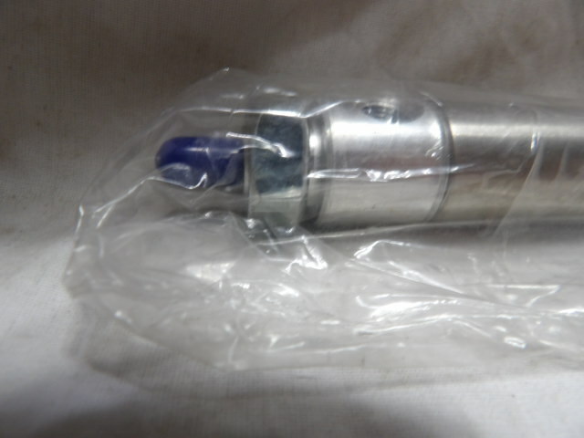 Aventics Pneumatic Cylinder R432007754 7/8 x 4