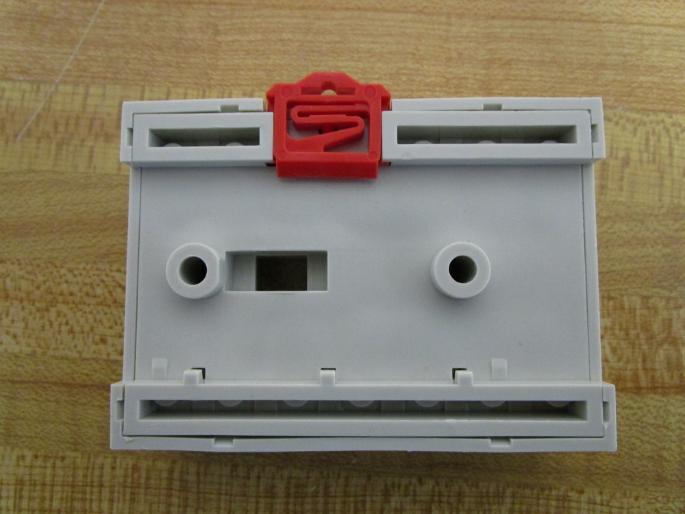 Struthers Dunn 33377D Relay Socket