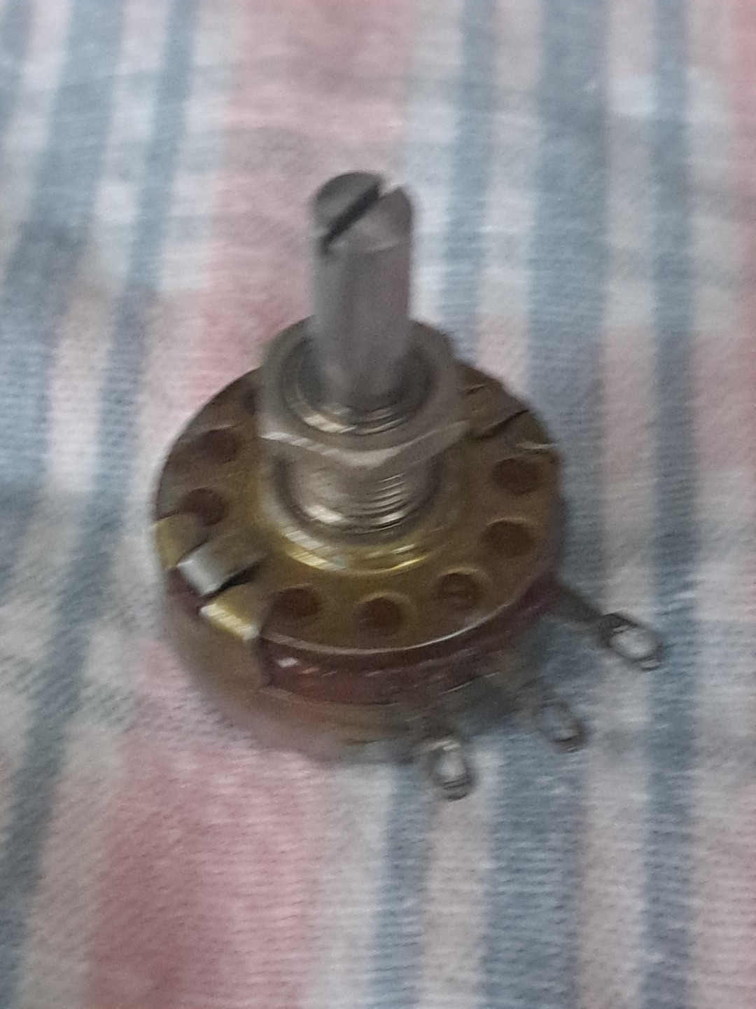 Allen Bradley AB Potentiometer Type J 100 Ohm Variable Resistor JAIN200P101UA