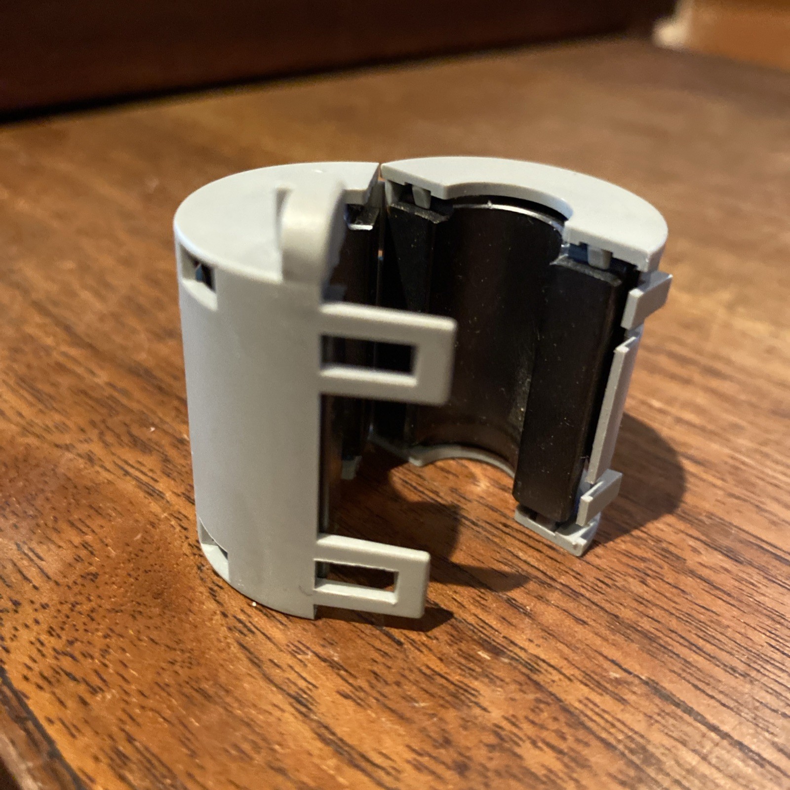 TDK ZCAT3035 1330 BK Hinged Snap On Chassis Mount Ferrite C