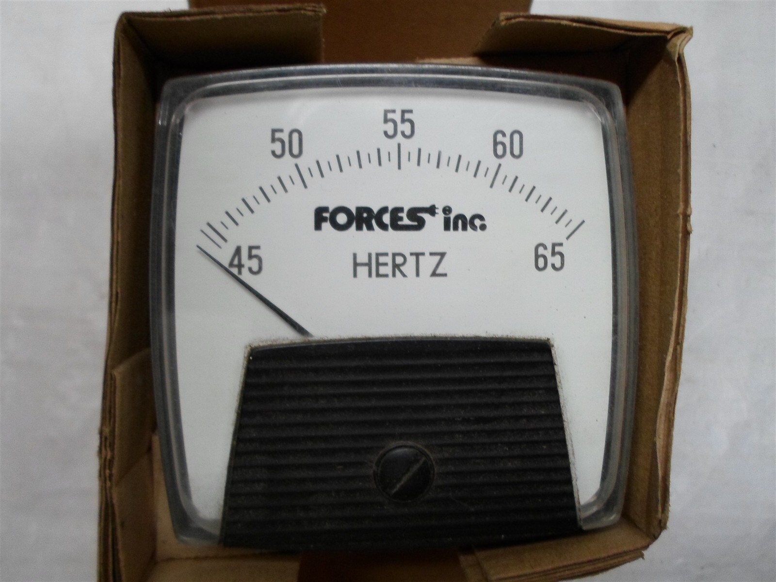 Crompton Instruments Panel Meters 013-41SA-RNAJ-AJ-B3-SM, 45-65Hz