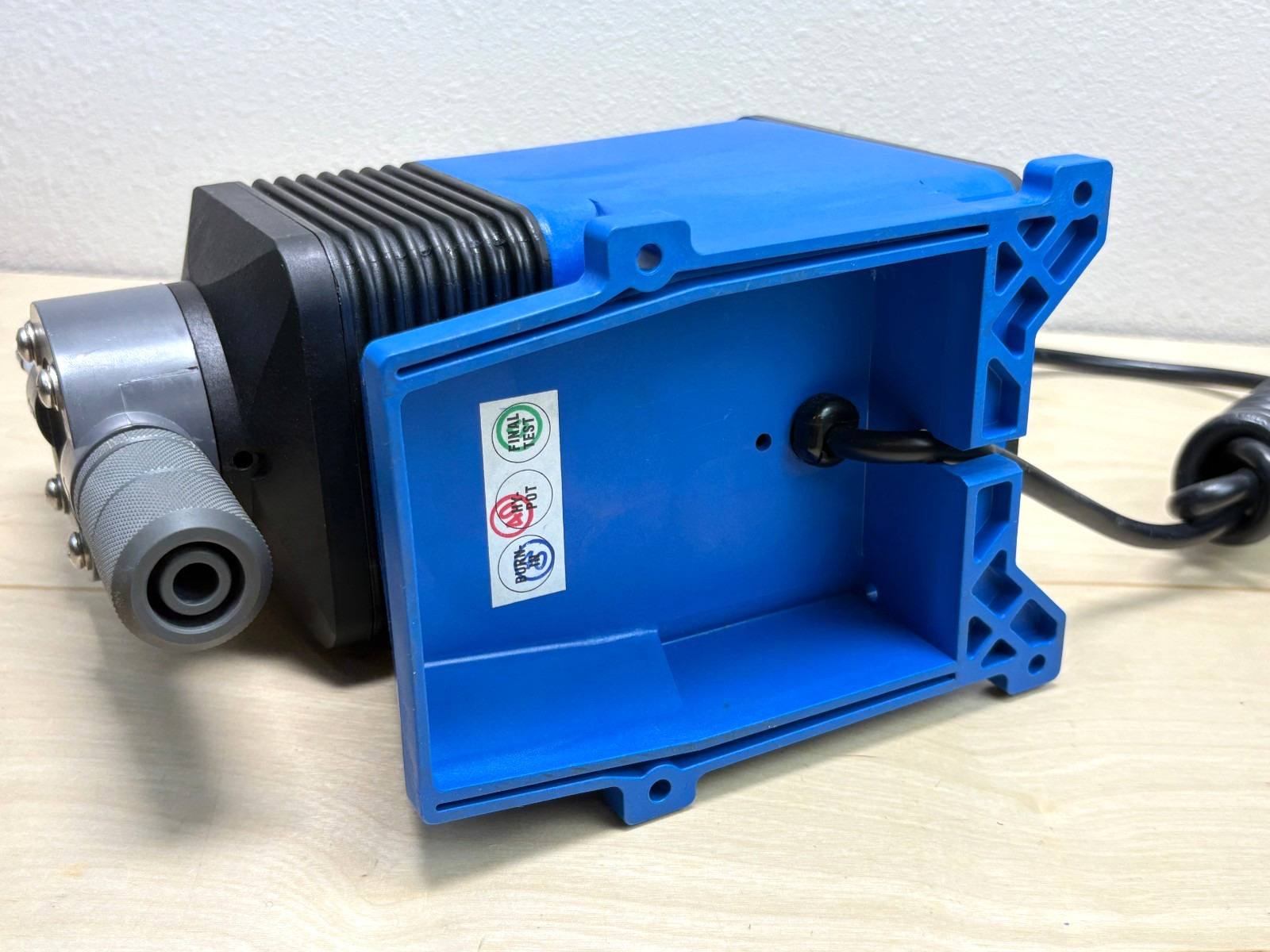 PULSAtron PULSAFEEDER LVB3SA-VTT5-XXX Electronic Metering Pump