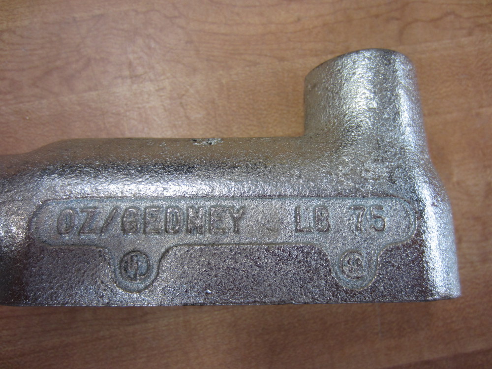 OZ Gedney LB75 LB-75 Conduit Body Type LB Size 3/4″