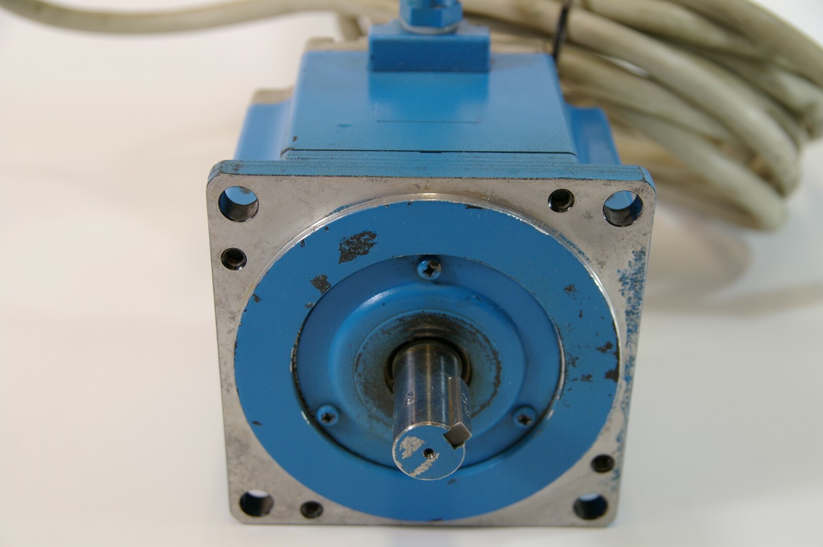 Yaskawa SGMP-15V314T Servo Motor