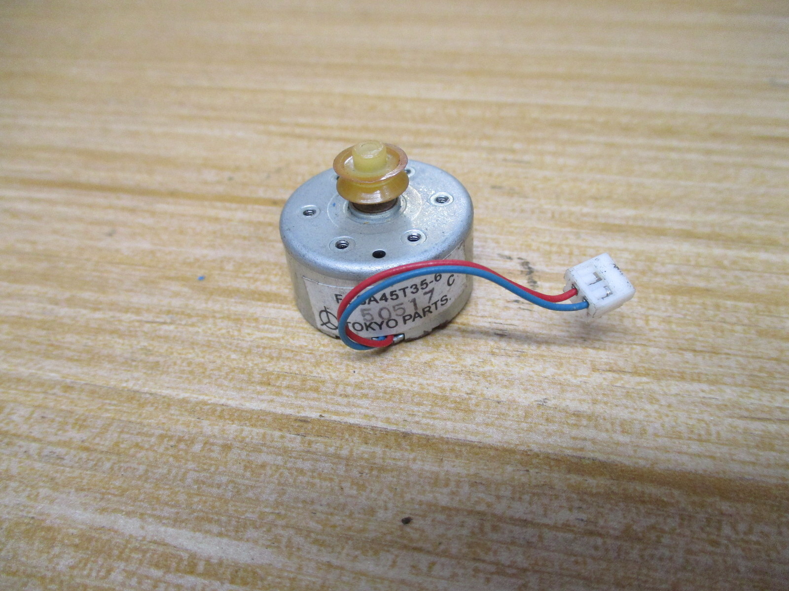 Tokyo Parts FC8A45T35-6 Stepper Motor 50517