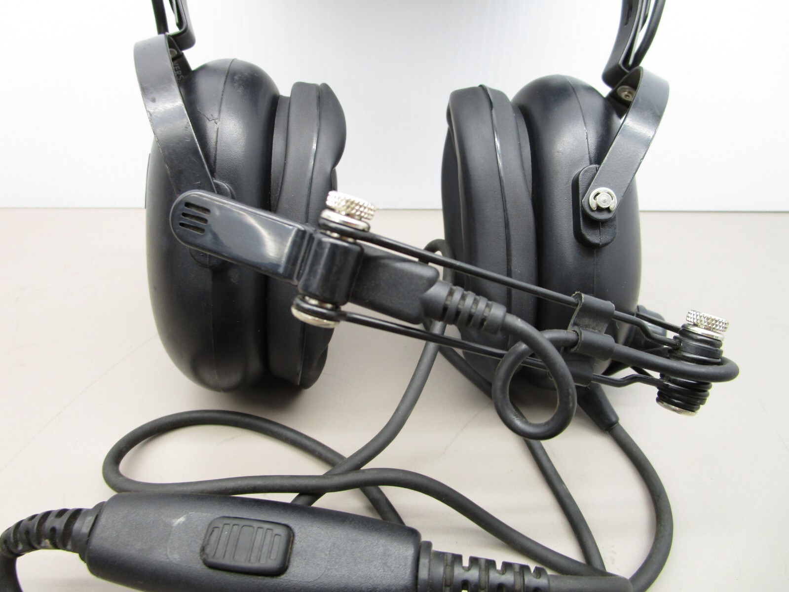 Motorola RMN4019A Medium Duty Radio Headset with PTT Over the Head
