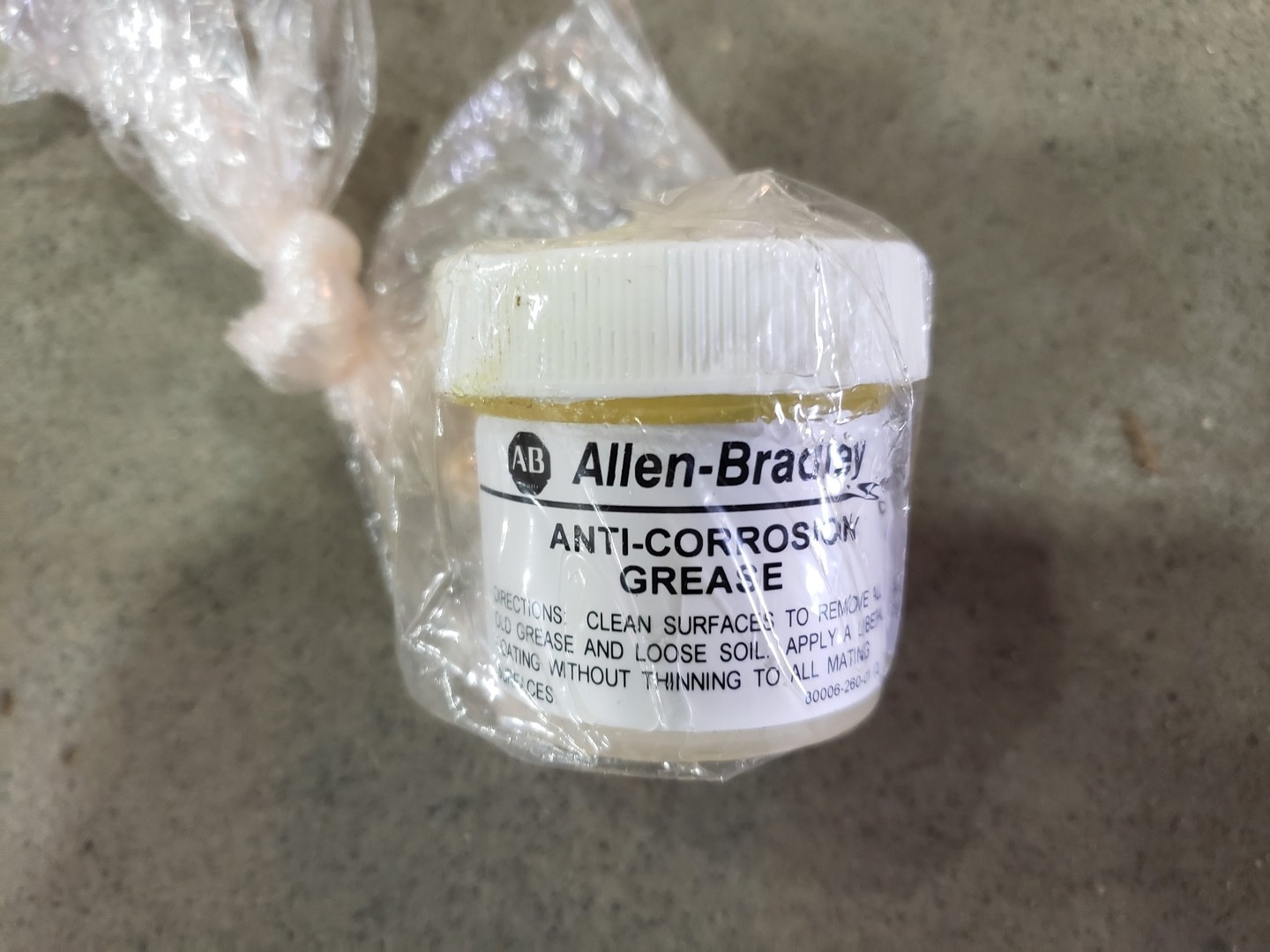 SURPLUS NEW 2013 ALLEN-BRADLEY 80158-357-51-R Anti-Corrosion Nyogel Grease –