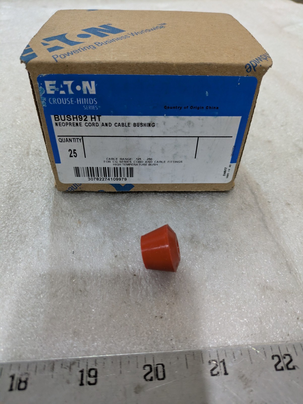 Eaton Crouse-Hinds BUSH92 HT Cable Gland Bushing Neoprene Industrial Lot 25