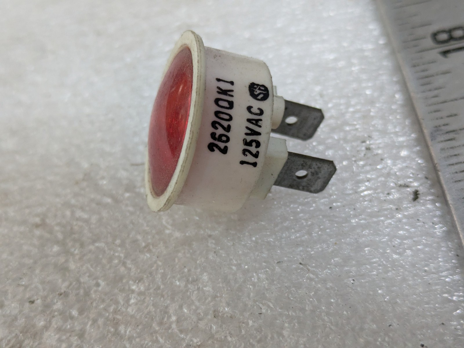 Chicago Miniature 2620QK1 Red Neon Panel Indicator Light 125VAC Industrial OEM