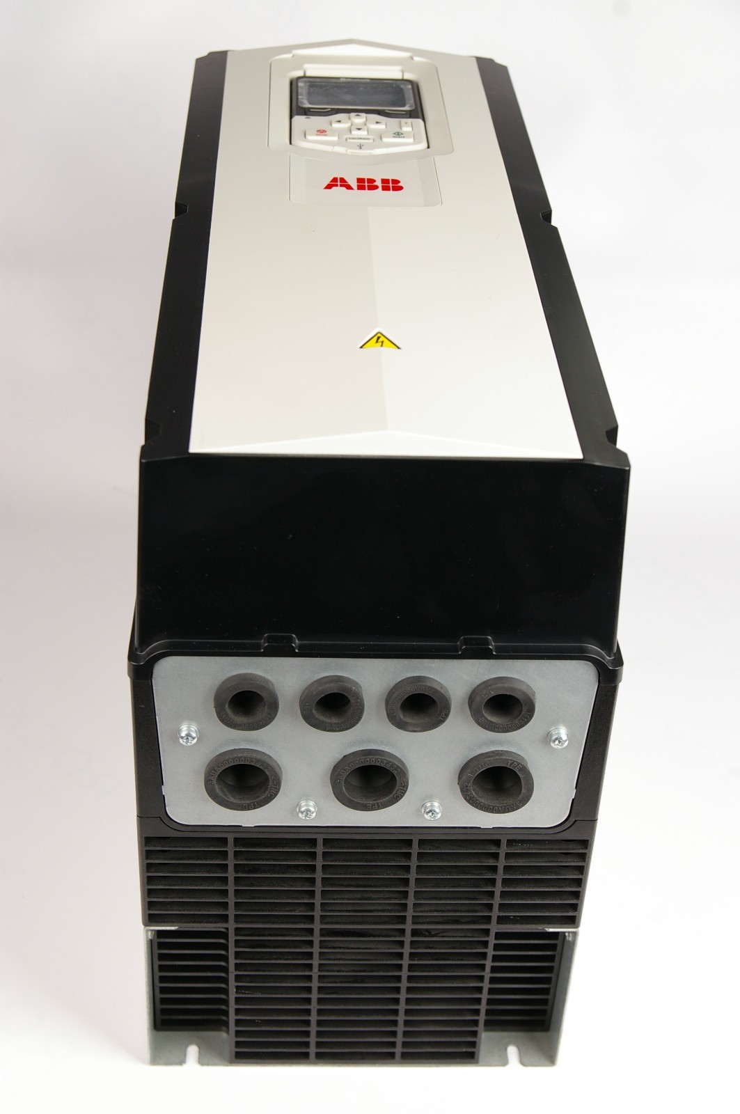 ABB ACS880-31-09A4-3+K454+P909 Low Harmonic Single Drive 4 kW