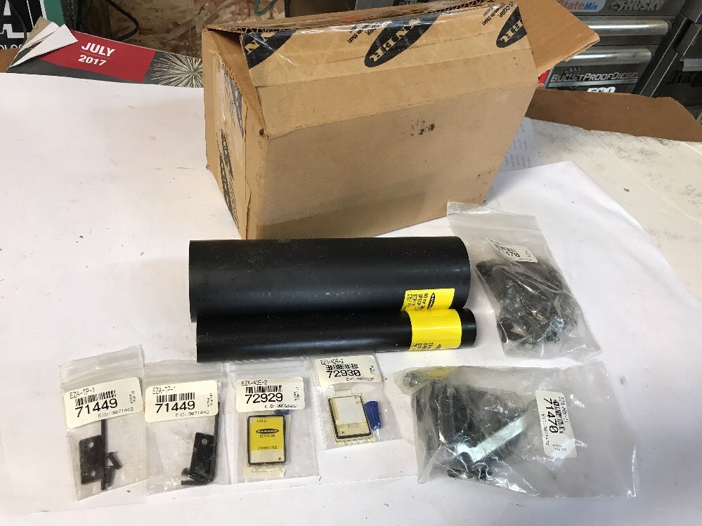 NEW Banner Safety Light Curtain Mounting / Setup Kit EZA-MBK-11 EZA-TP-1 STP-15
