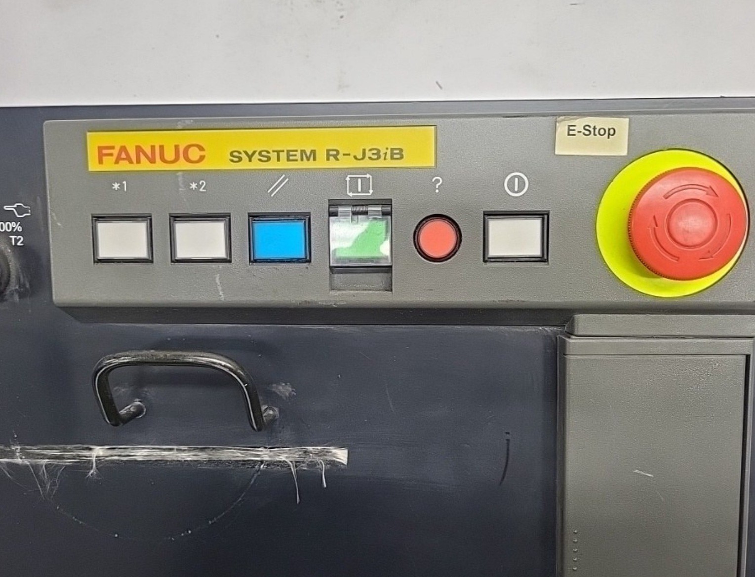 FANUC A05B-2452-C153 SYSTEM R-J3iB OPERATOR PANEL