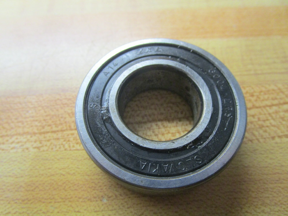 Consolidated Bearing 6004-2RS Bearing 6004 2RS C/3