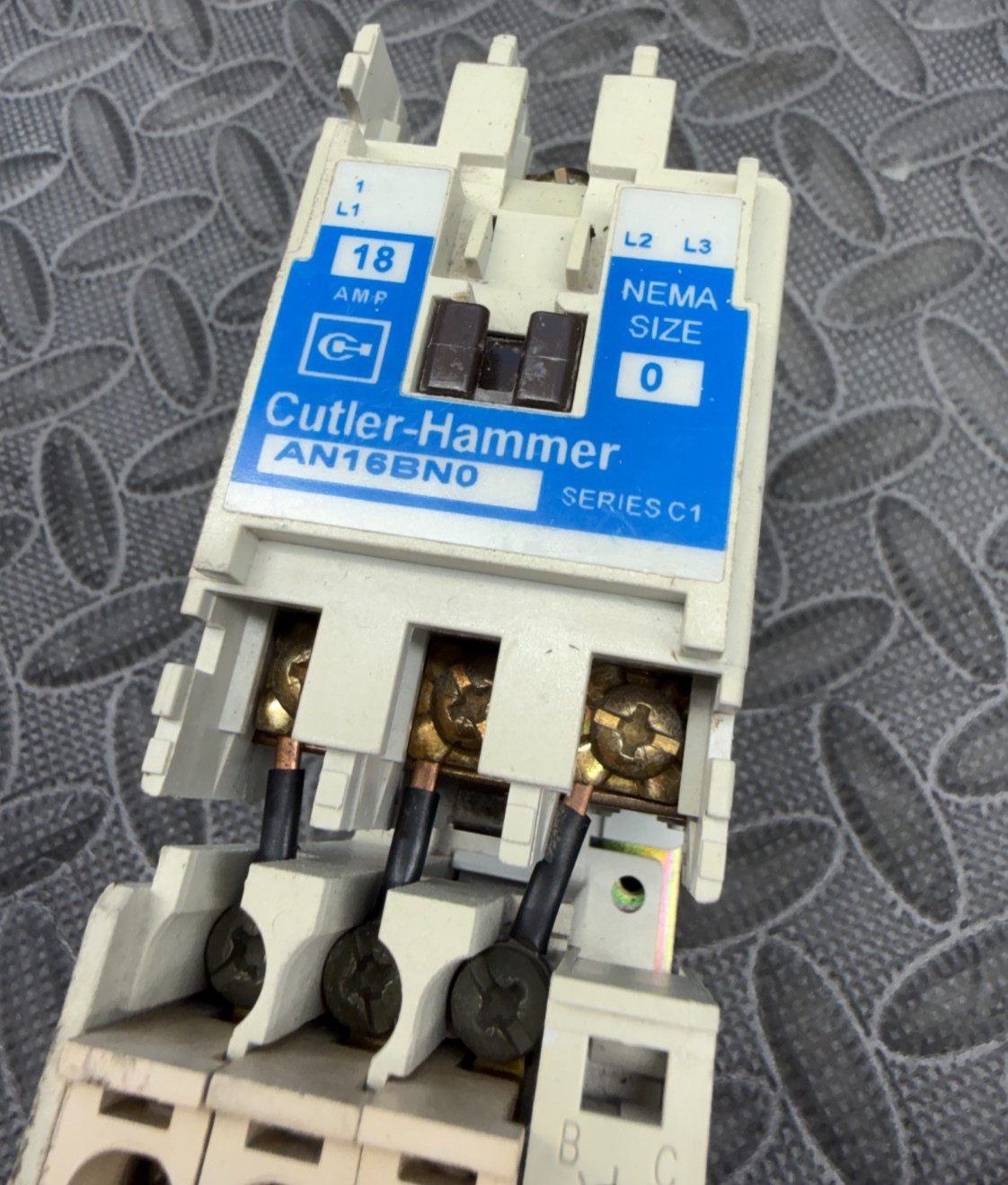 Cutler-Hammer Eaton AN16BN0 Series-C1 NEMA Size-0 Non-Reversing Motor Starter